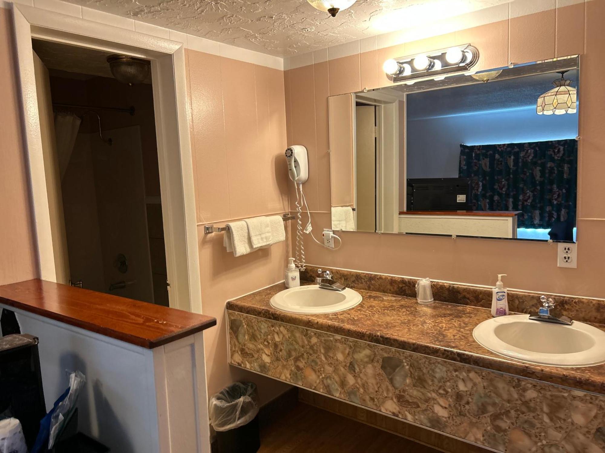 Redwood Arms Motel Paonia Εξωτερικό φωτογραφία
